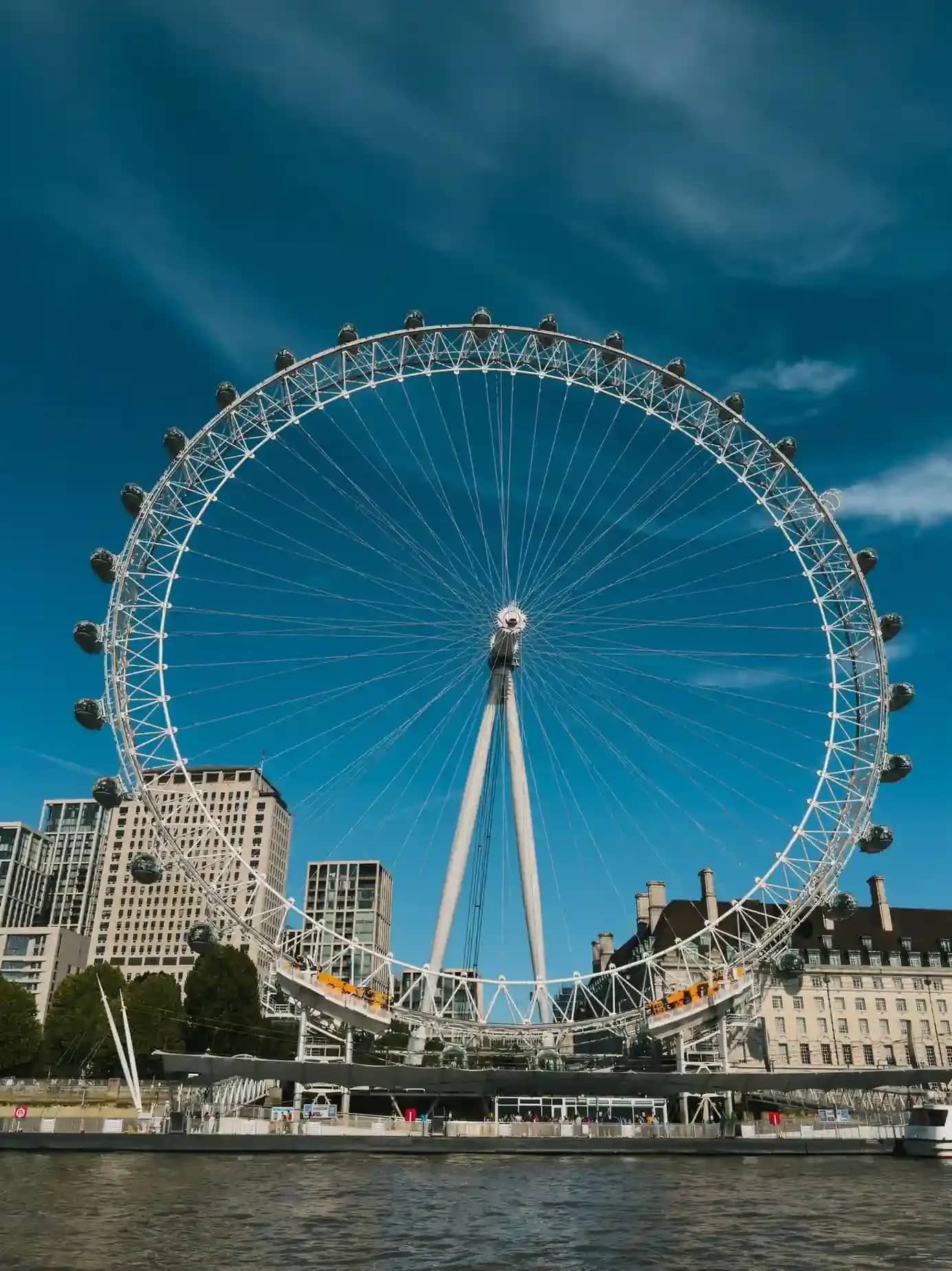 London attraction_compressed.webp