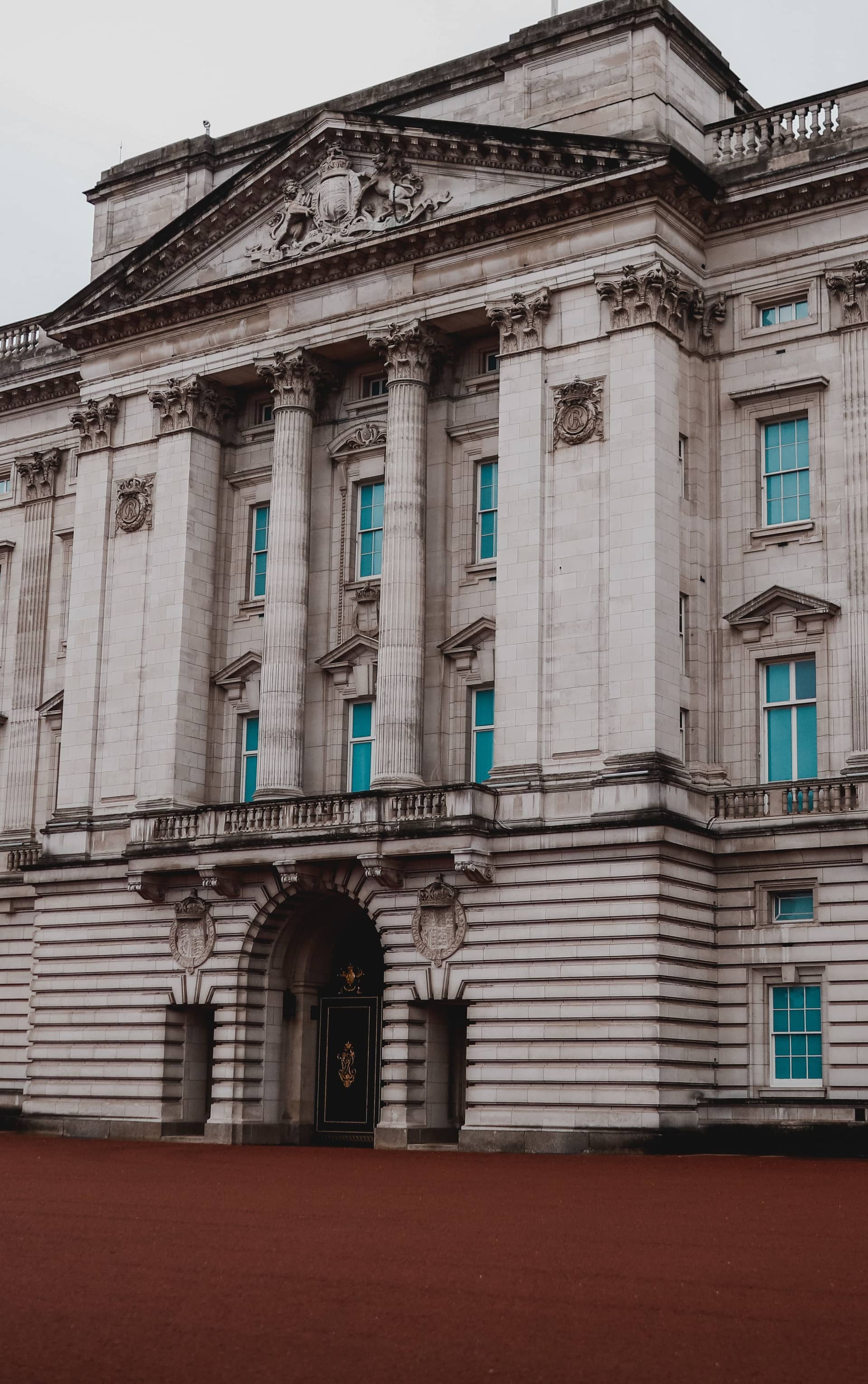 buckingham palae.jpg