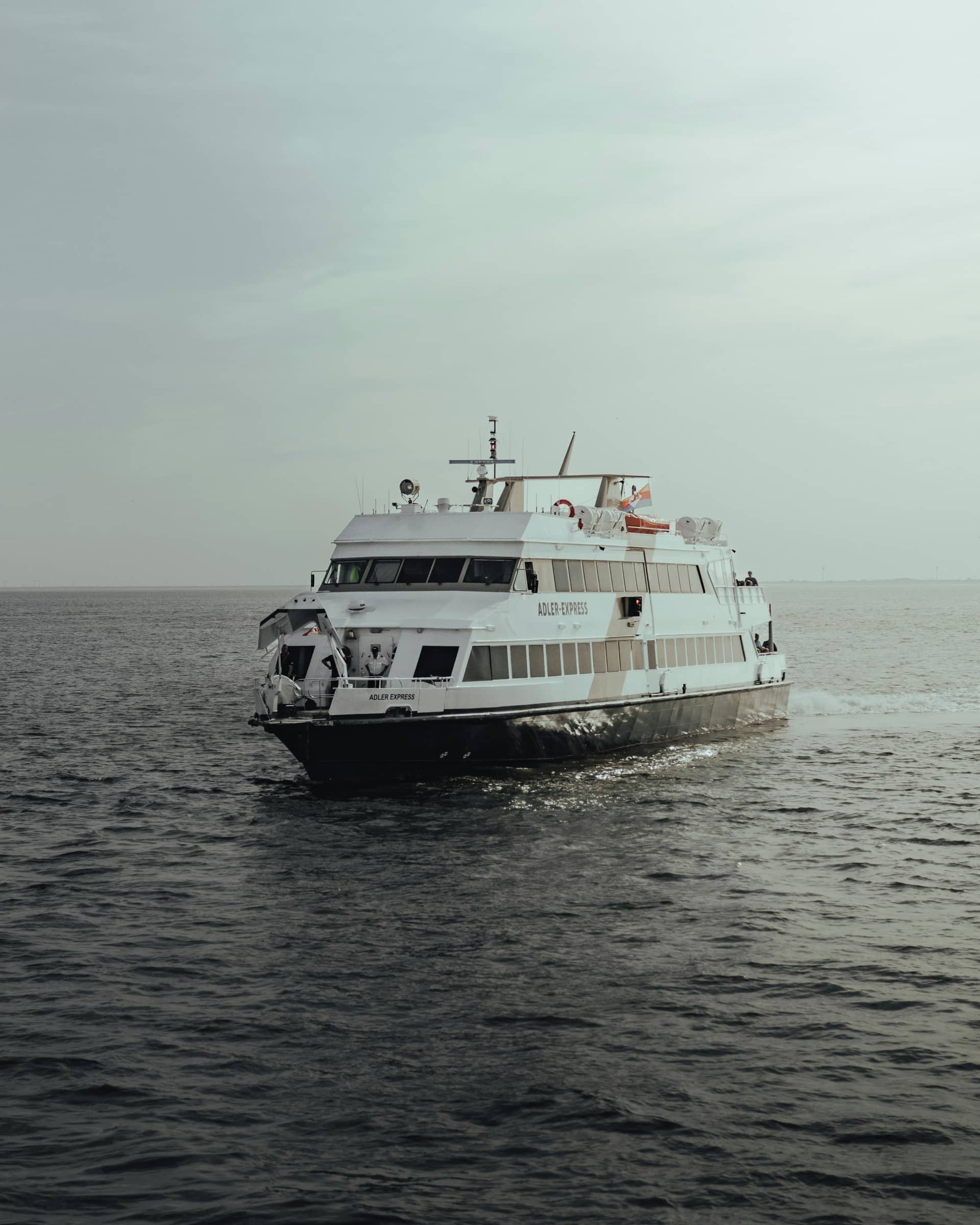 ferries batam bintan.jpg