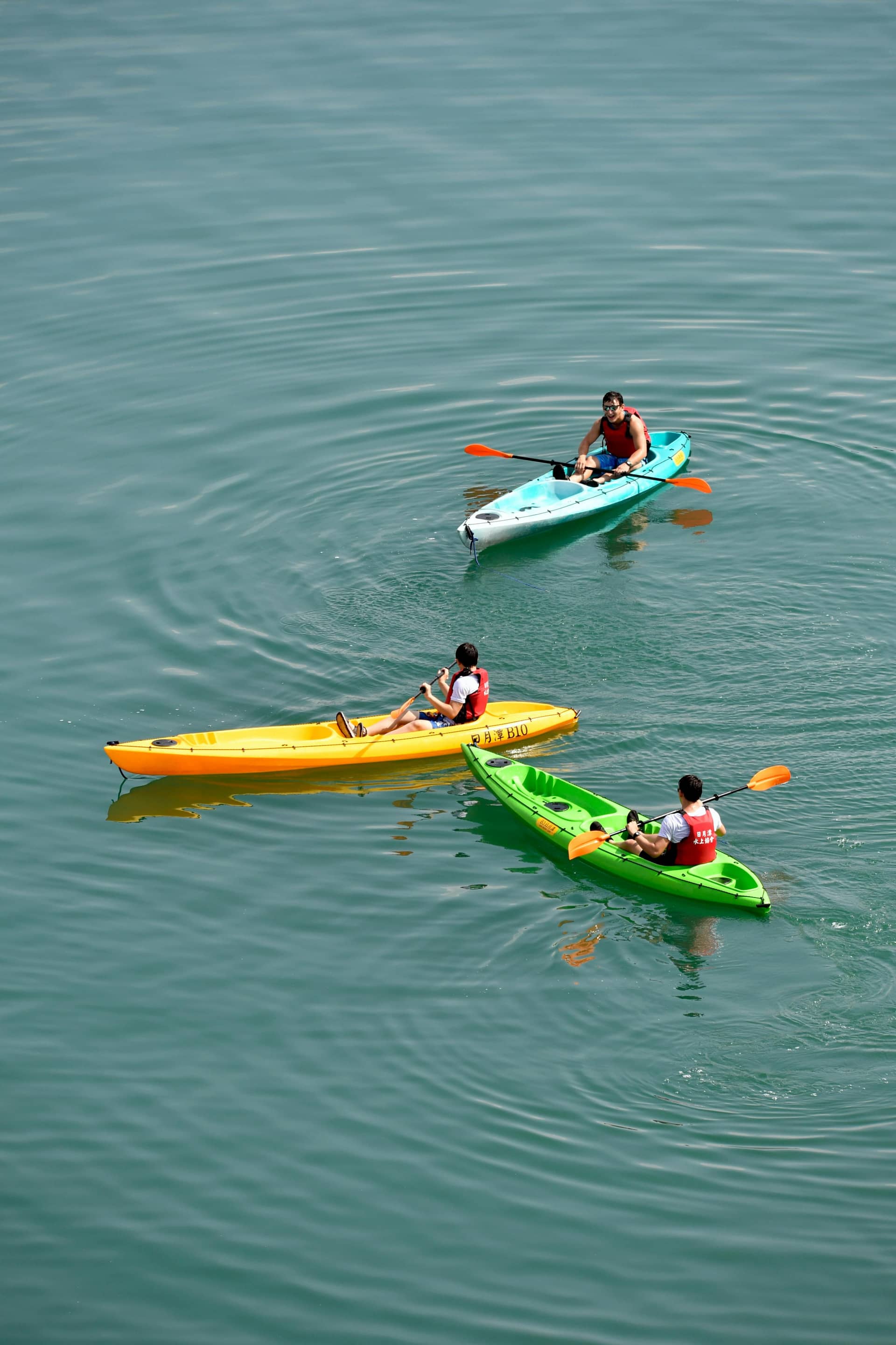 kyaking in singapore.jpg