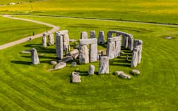 From London: Stonehenge, Windsor Castle & Bath Full-Day Trip