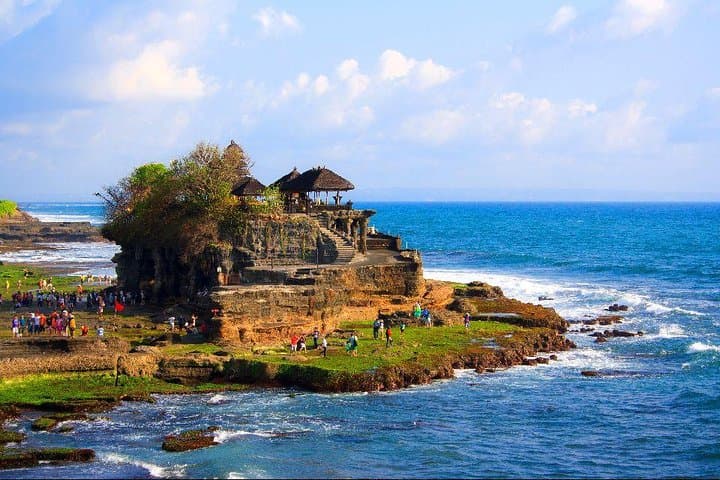 https://hare-media-cdn.tripadvisor.com/media/attractions-splice-spp-720x480/06/e5/b1/63.jpg
