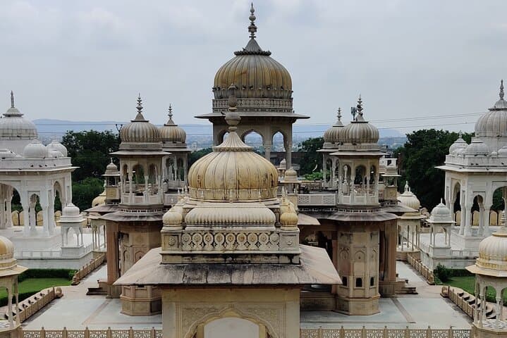 https://hare-media-cdn.tripadvisor.com/media/attractions-splice-spp-720x480/0b/1c/4b/0a.jpg