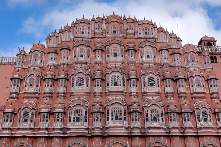 https://hare-media-cdn.tripadvisor.com/media/attractions-splice-spp-720x480/0b/1c/4b/97.jpg