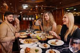 Dubai Creek Luxury Dhow Dinner Cruise with Return Hotel Transfer