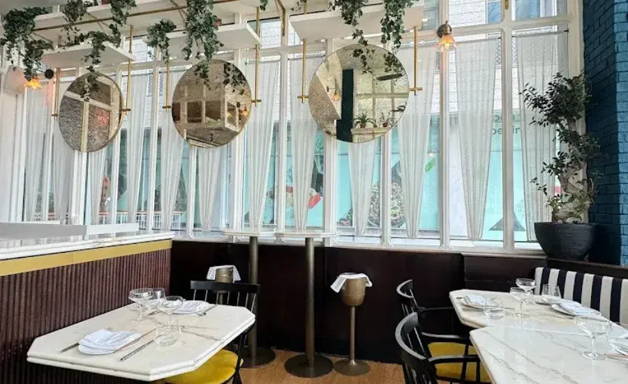 BB_Social_Dining_8c353fc4b8