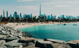 La Mer Beach