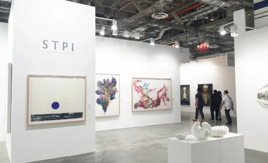 STPI_Creative_Workshop_and_Gallery_1_7688504e2b
