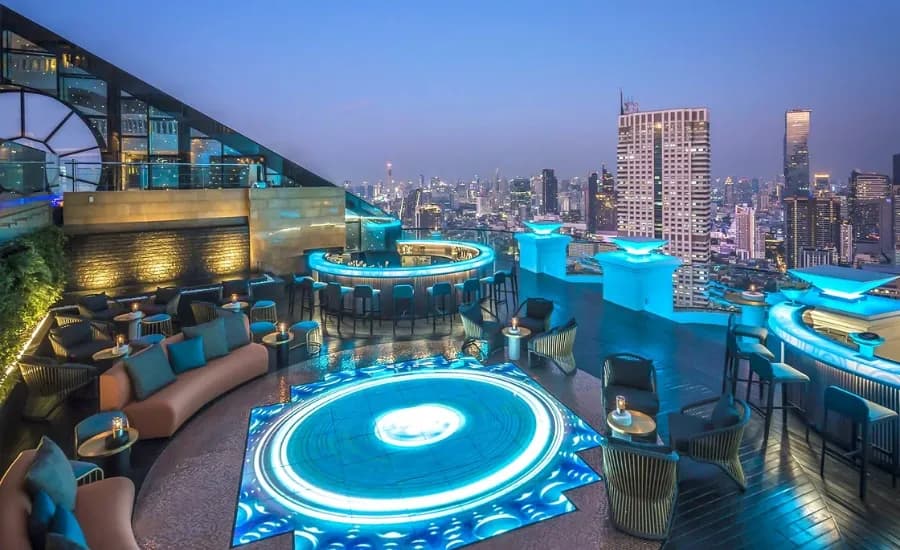 Sky_Bar_at_Lebua_State_Tower_00f31d7ea4