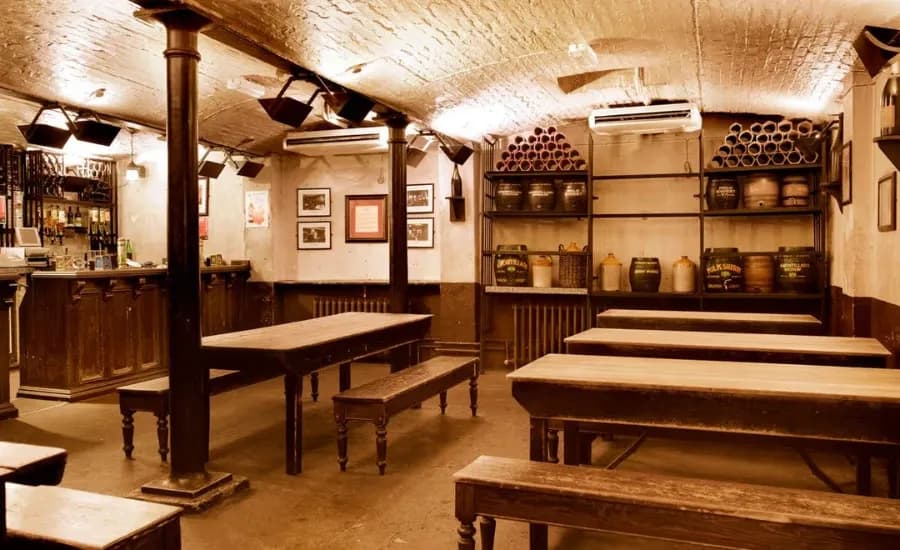 Ye Olde Cheshire Cheese.webp