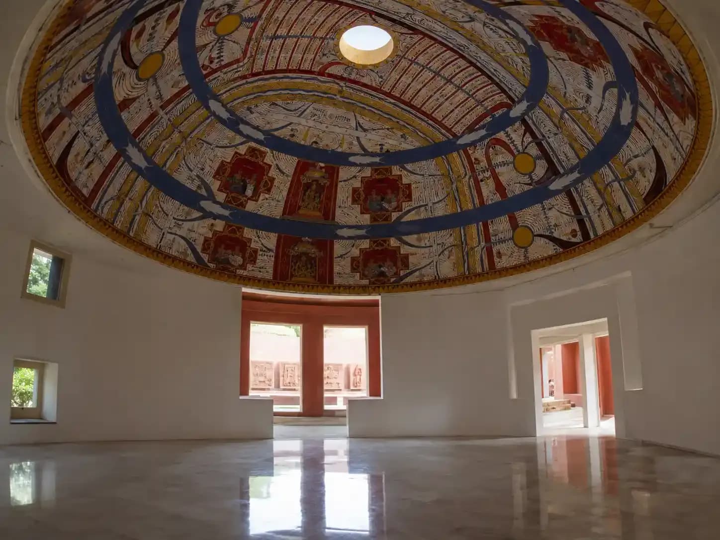 https://travjoy.s3.ap-south-1.amazonaws.com/jawahar_kala_kendra_2_94b42fa444.webp