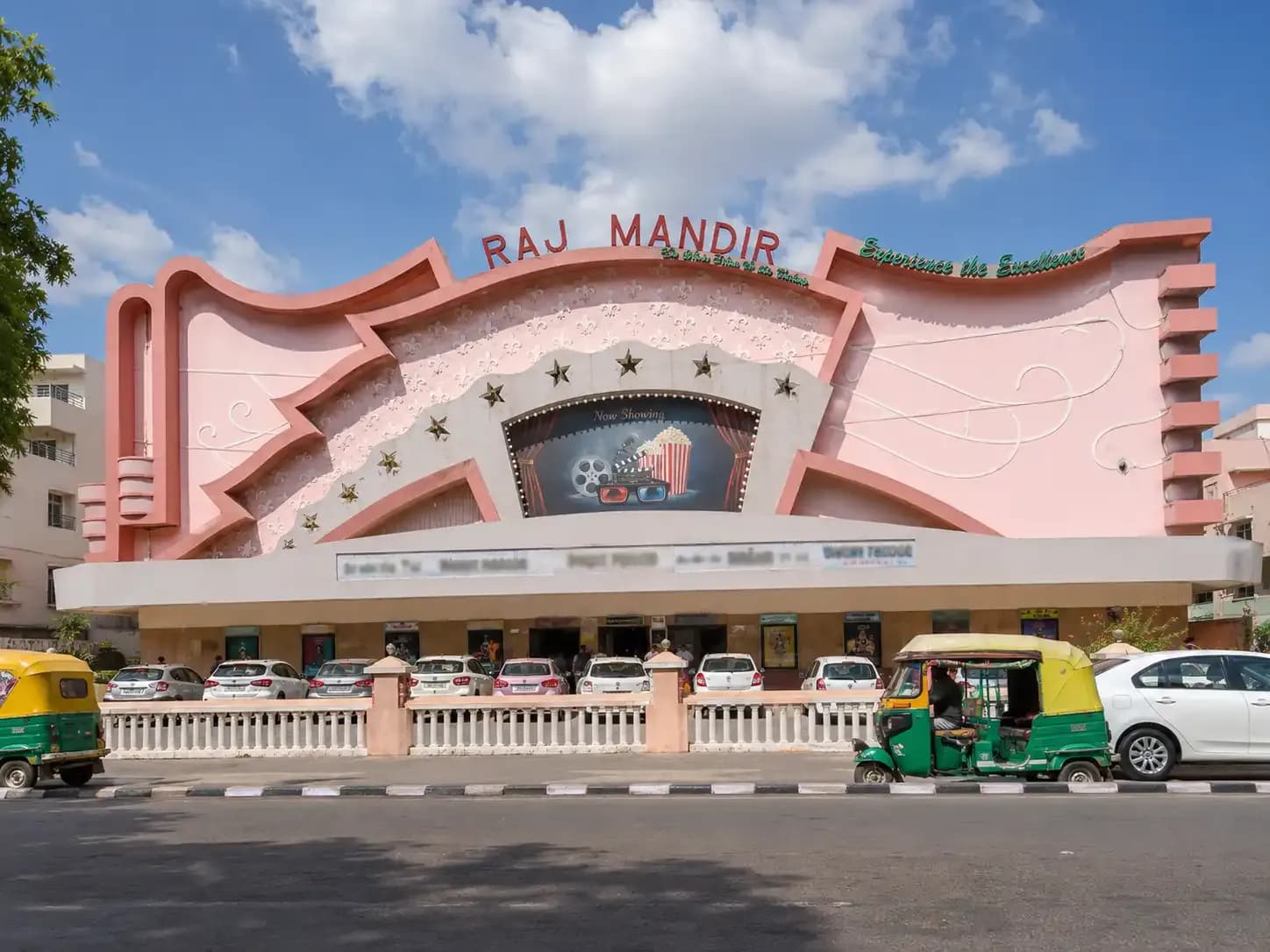 https://travjoy.s3.ap-south-1.amazonaws.com/raj_mandir_cinema_1_3a4a49c4e4.webp