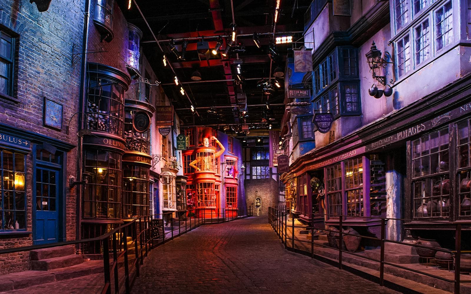 1c0af0bd06cd442021131ea3036c6c04-harrypotterlondon-01
