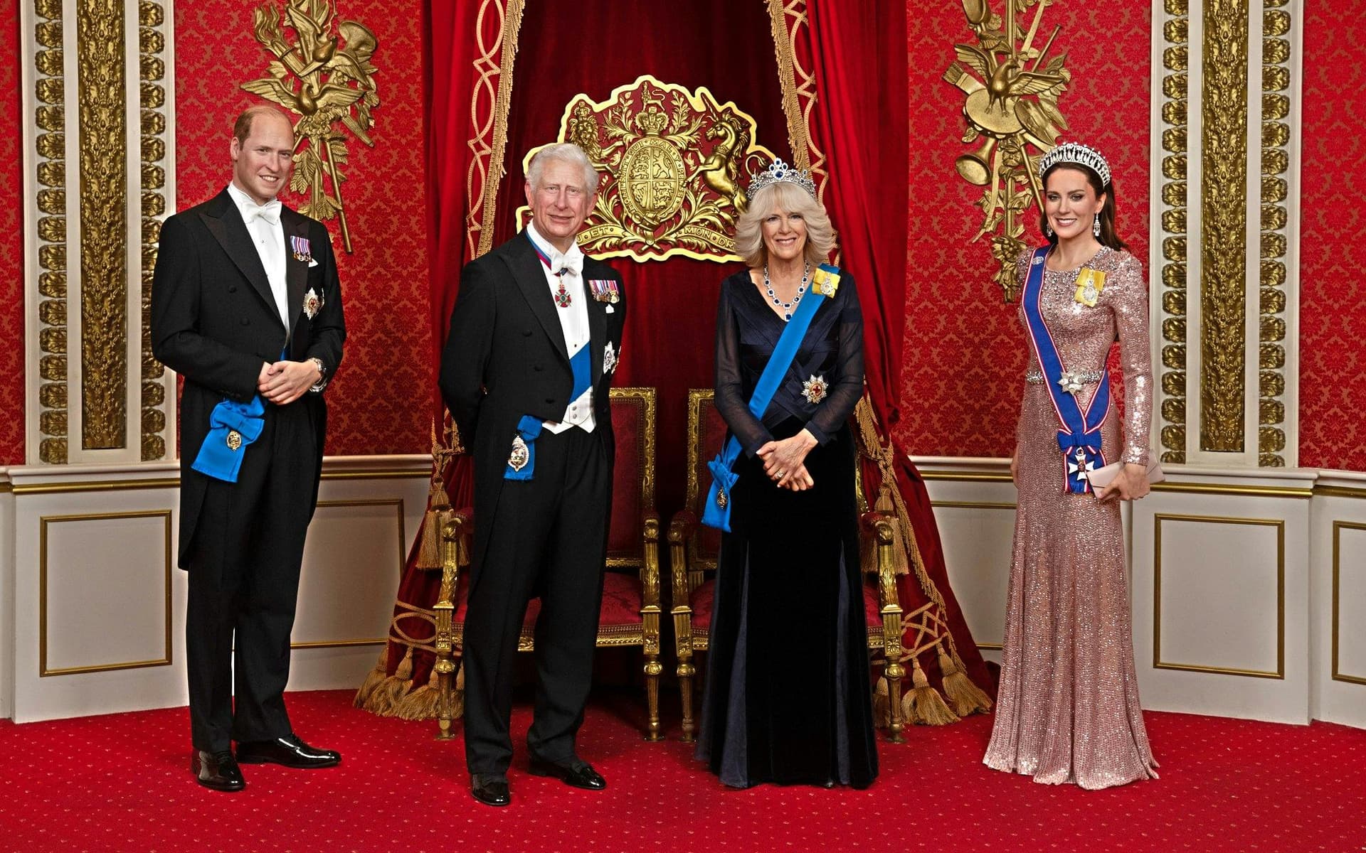 1da82f60-4588-4b64-88cd-e7c9ec2f360f-1773655763464-Madame Tussauds London - The Royal Palace - The Royal Family