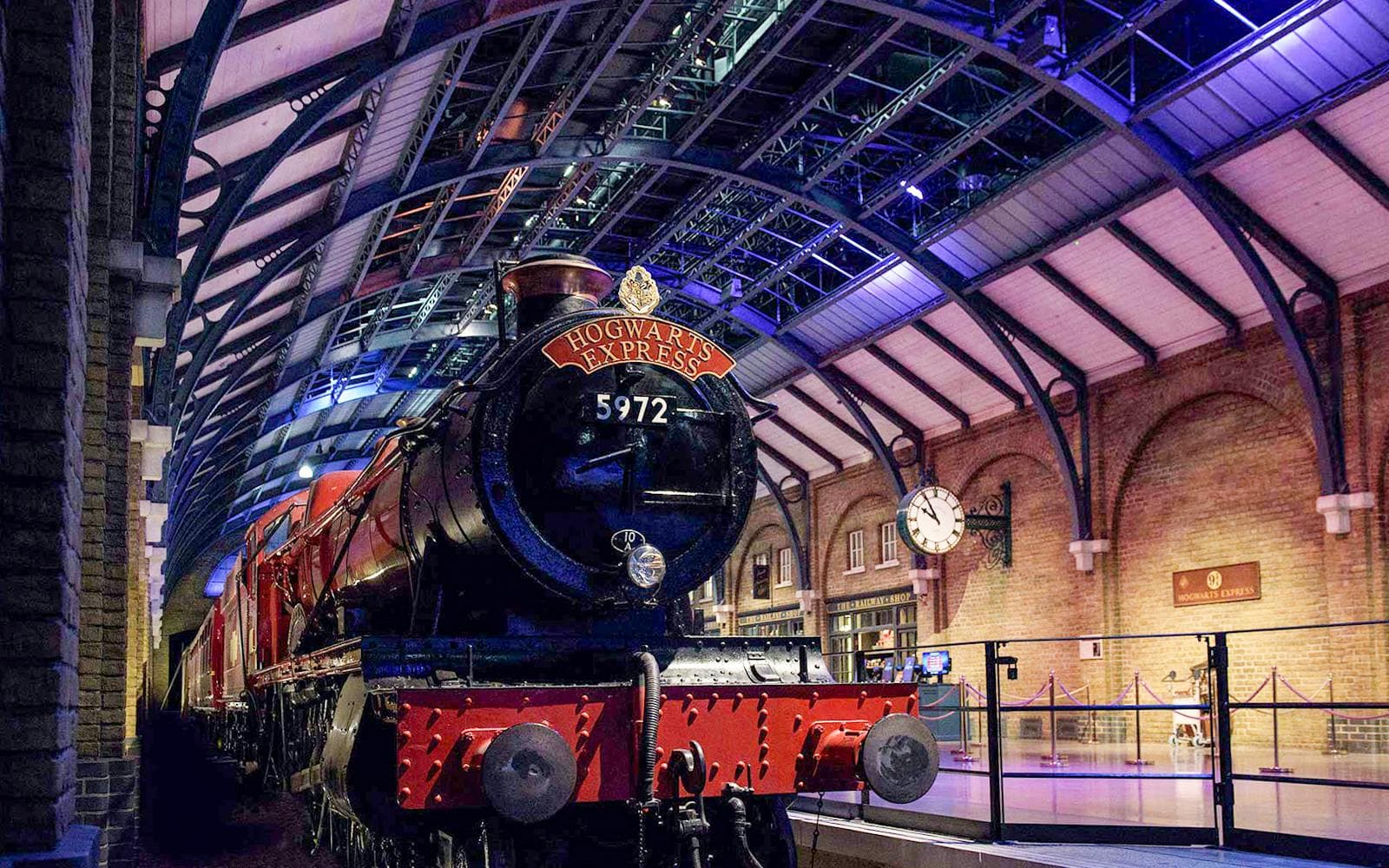 3a14aaaf6c0804f761f9f291a50873ea-28225-london-from-london---early-access-harry-potter-warner-bros.-studio-tour-01