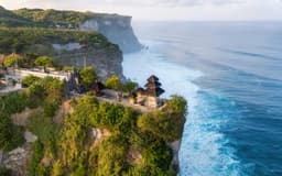 4c250de986a1962f10d7f1e10ba9c265-13286-bali-uluwatu-temple-and-kecak-dance-sunset-small-group-tour---half-day-06