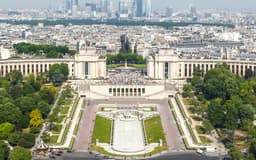 5bcd8f2513b6000f8e477f30c3731470-23604-Paris-EiffelTowerGuidedTourbyElevator-SummitorSecondfloor-2