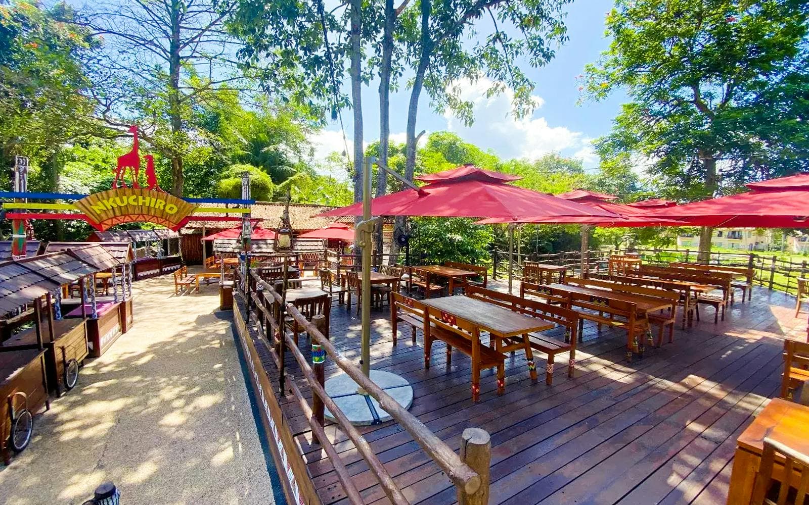 945b9811842f9835e753edade8f66d6c-12175-bali-night-safari-tickets-with-optional-transfers-01