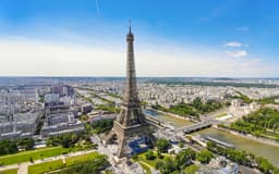 9fa330d7951fcc90854f523191f684ca-23604---Paris---Eiffel-Tower-Guided-Tour-by-Elevator--Summit-or-Second-floor---14