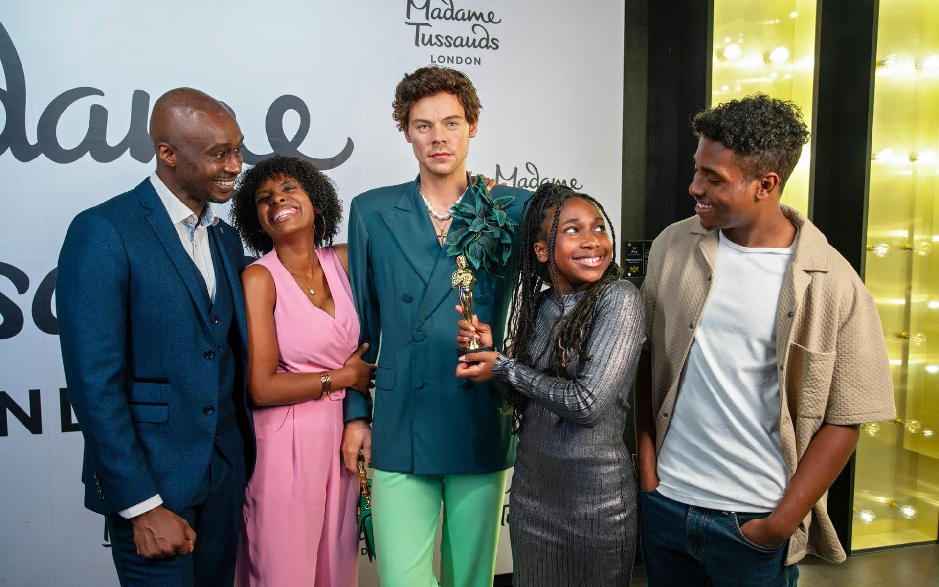 e5ce465f-6dd0-4895-8090-c0eaa9b2543b-1773655763462-Madame Tussauds London - Awards Party - Harry Styles (2)