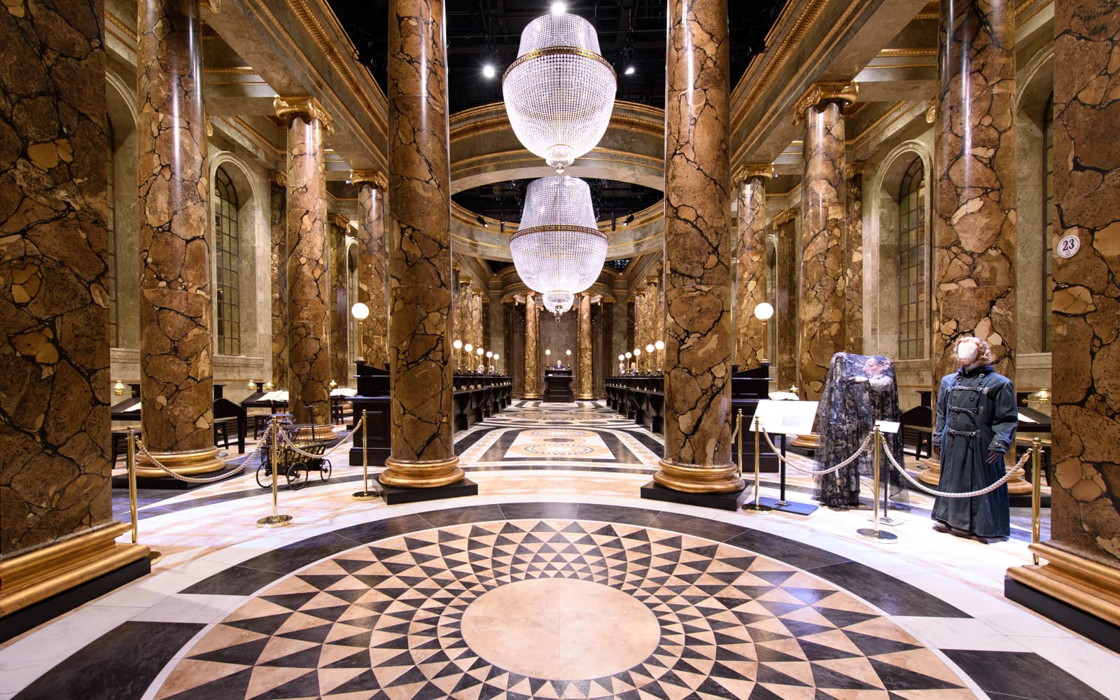 be3f5ae5-687b-4c45-a51b-92a569f541ea-WBSTL-Gringotts-Wizarding-Bank-2