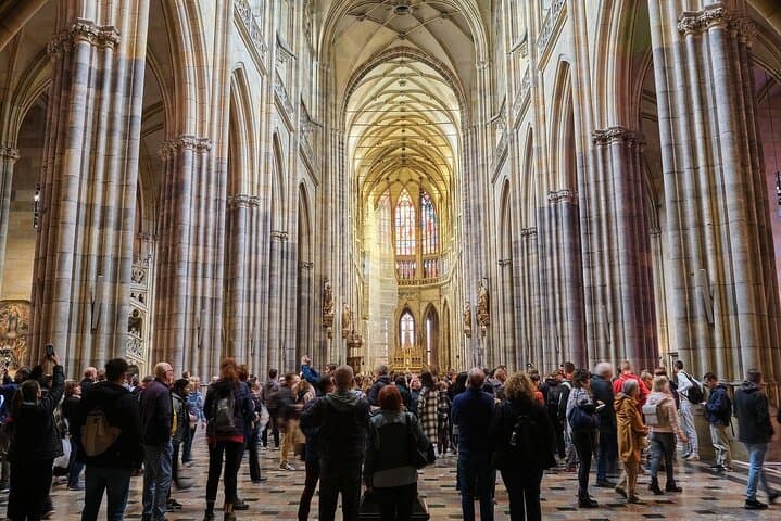 https://hare-media-cdn.tripadvisor.com/media/attractions-splice-spp-720x480/15/82/b7/db.jpg