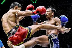 Muay Thai Boxing Match Tickets at Rajadamnern Stadium in Bangkok