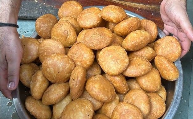 Dal kachori 3.jpg