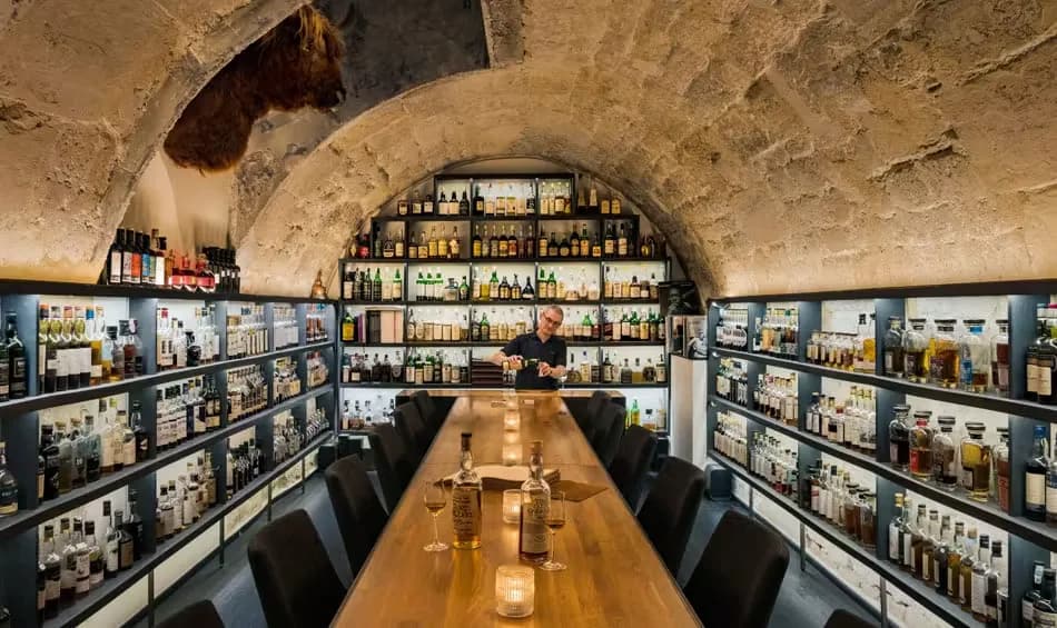 Golden Promise - Whisky Bar (LMDW).webp