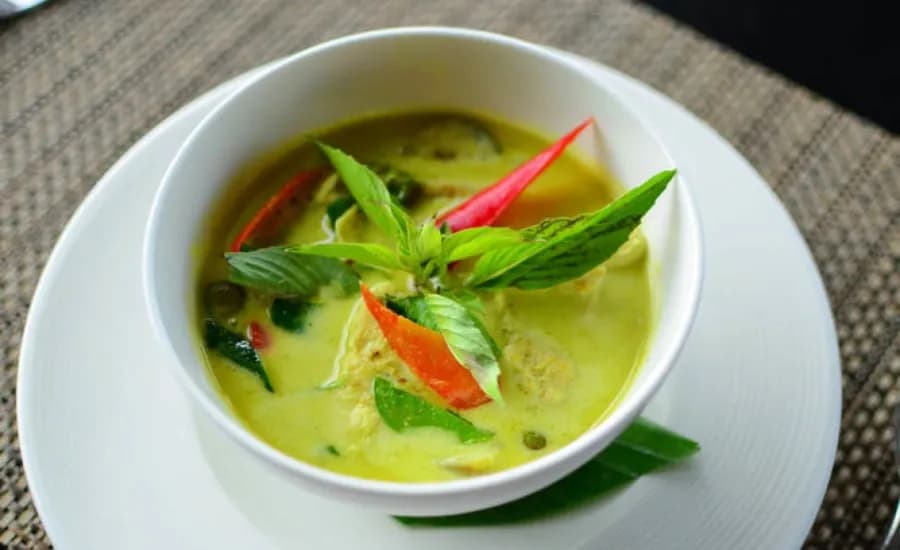 Green_Curry_Gaeng_Kiew_Wan_c4bb61e499