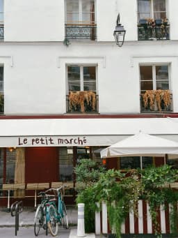 Marché Saint-Pierre.webp