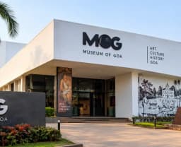 Museum_of_Goa_MOG_2_Main_Entrance_compressed.webp