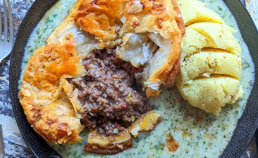 Pie and Mash 1.webp