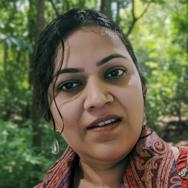 Pratima Alvares author