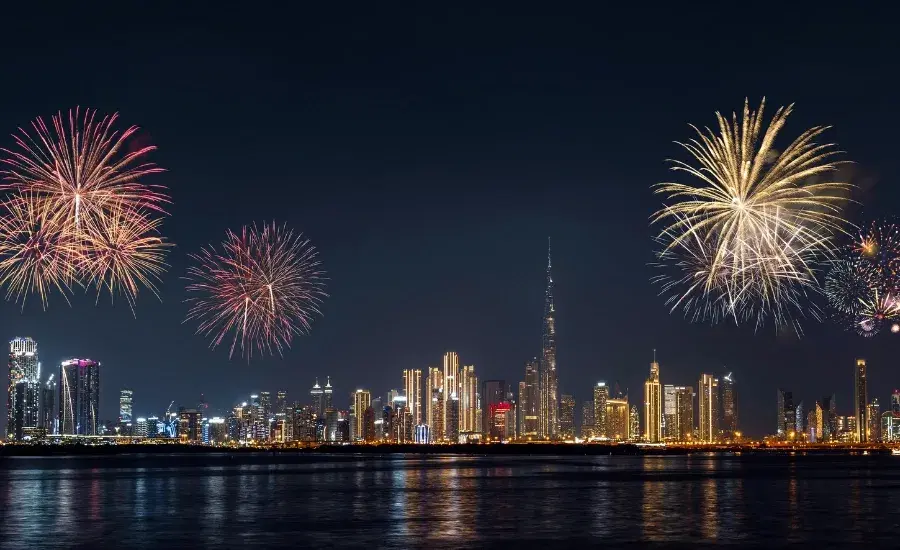 UAE National Day (December 2 (with citywide events and fireworks))