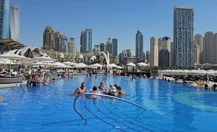 Zero_Gravity_Beach_Club_0caa927363