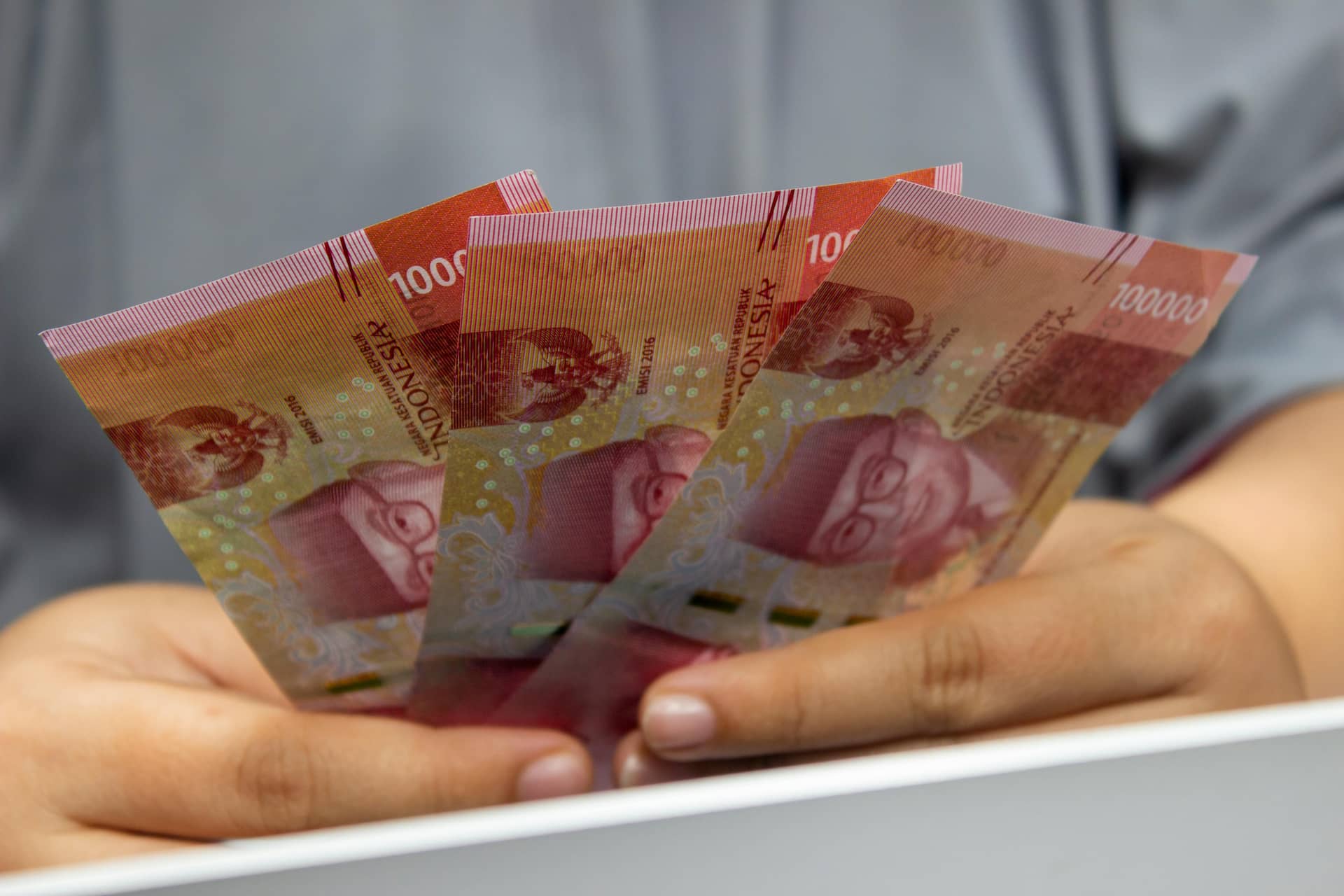 bali currency.jpg