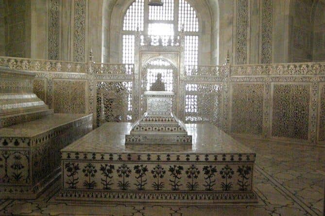 Taj Mahal, Agra - Private Trip