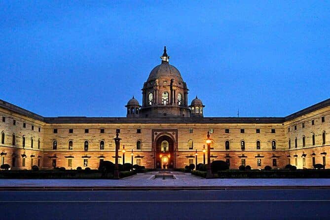 Night Tour Of Delhi
