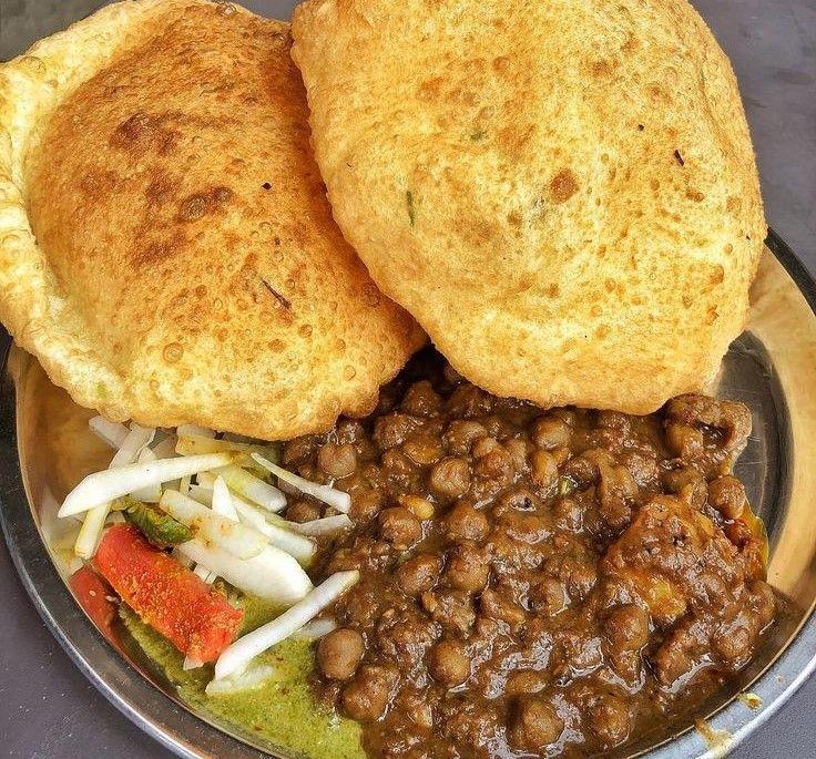 Chole With Bhature or Kulcha