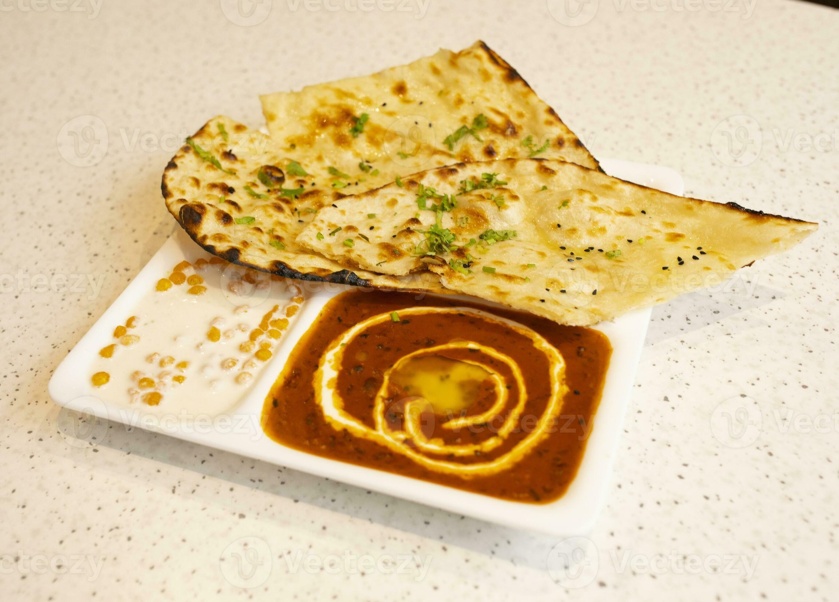 Dal Makhani with Naan