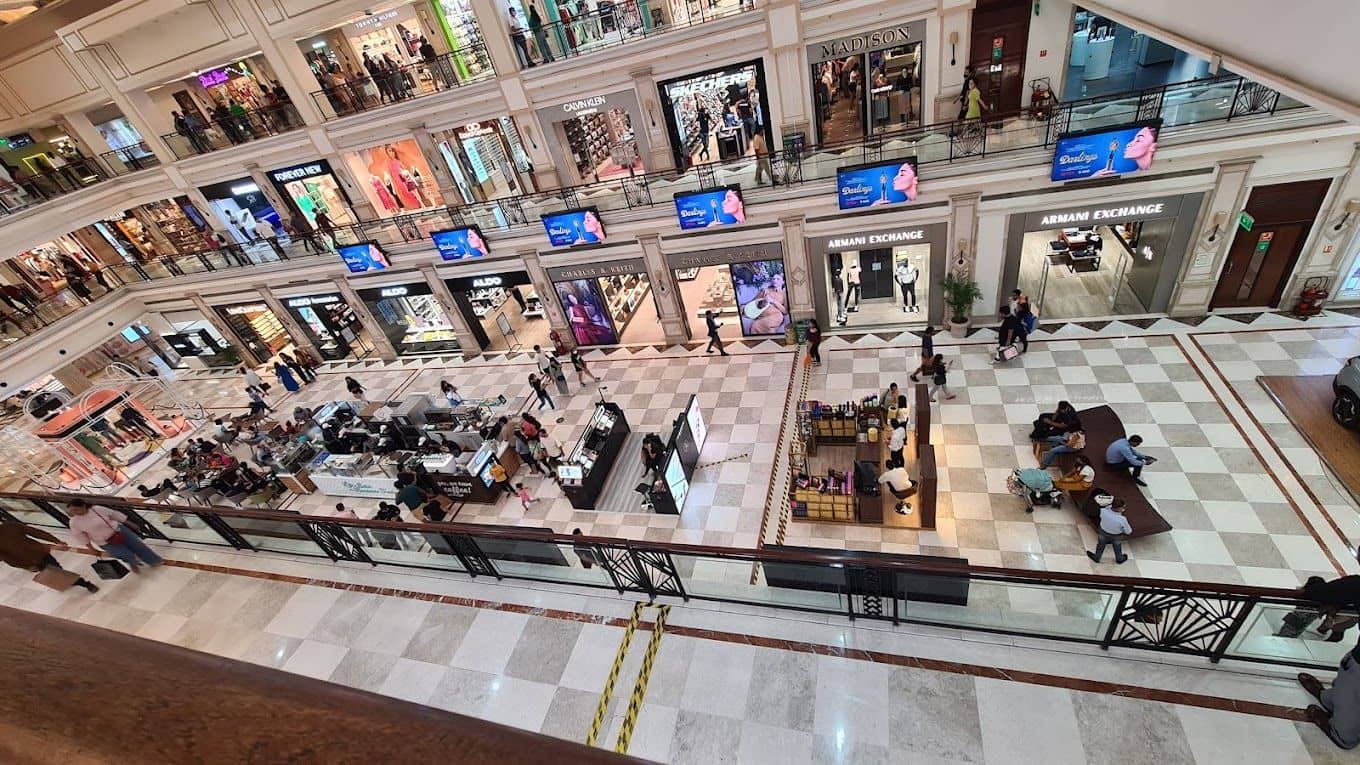 Dlf Promenade