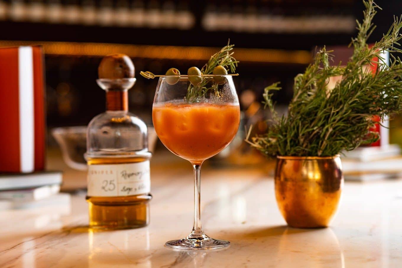 Juniper Bar - Andaz Delhi