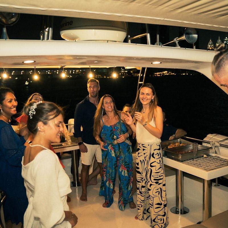 Dubai Marina Yacht Party with Canapes & Unlimited Drinks