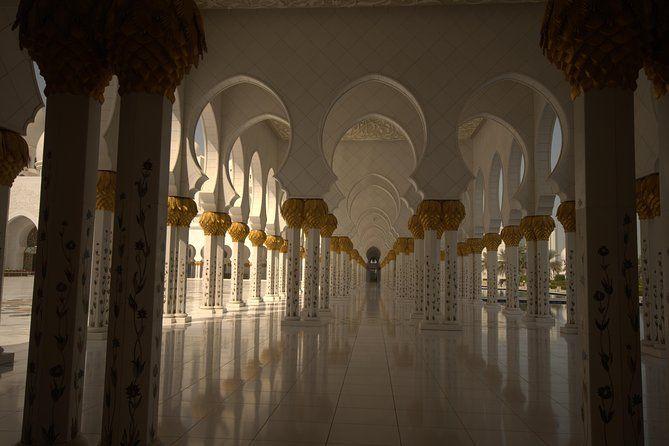 Abu Dhabi Sheikh Zayed Grand Mosque