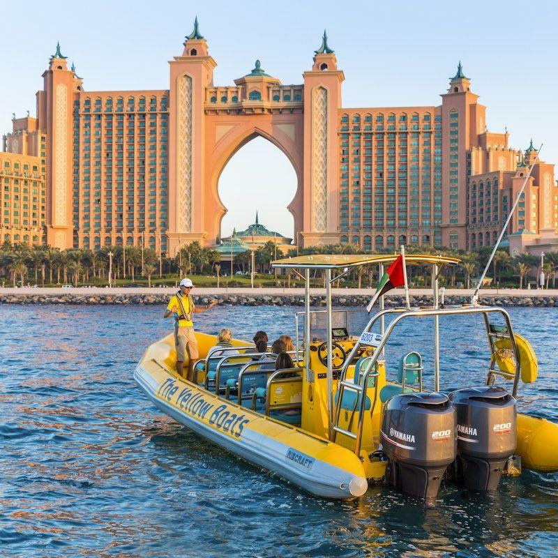 The Yellow Boats: 45-Min Speedboat Tour to Atlantis