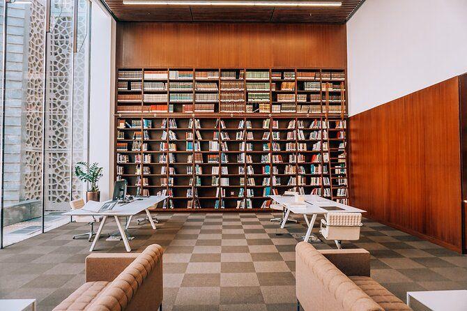 Private Etihad Museum Visit in Dubai with Optional Transfers