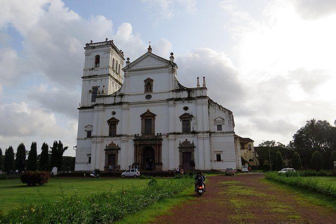 Mangeshi Temple + Old Goa Churches + Spice Plantation