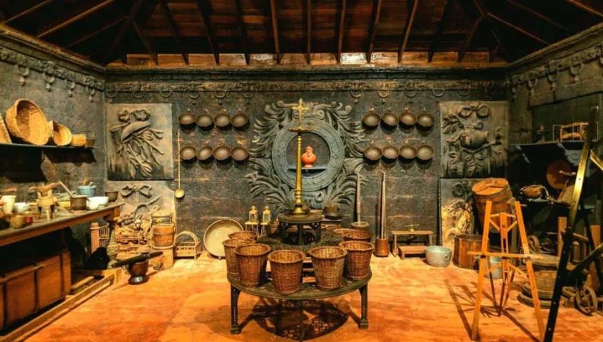 Alcohol museum / Museum of Alcohol in Candolim