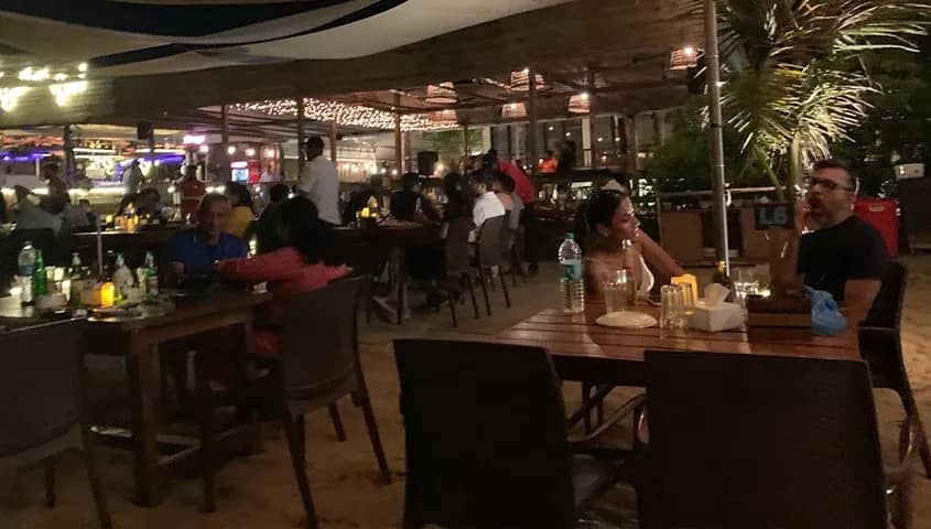 The Southern Deck - Beach Bar & Bistro